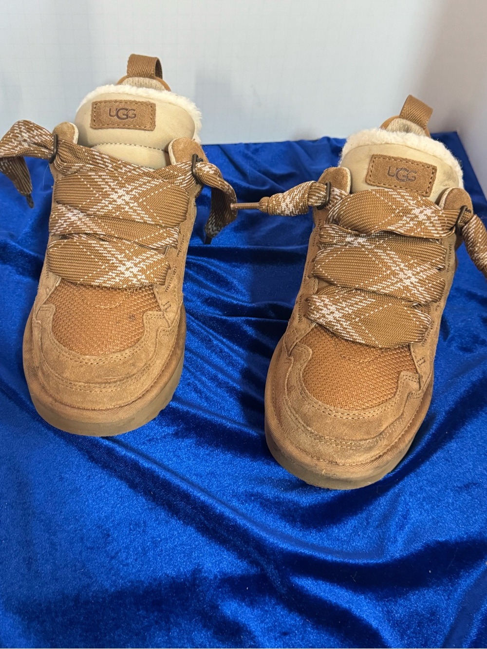 UGG Womens Lowmel Chestnut Brown Sneakers with Shearling Trim